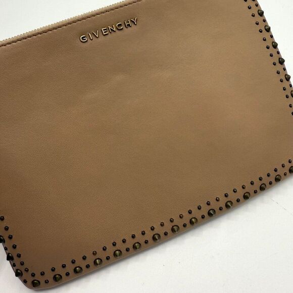Givenchy Beige Copper Stud Zippy Pouch - Picture 5 of 6